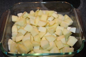 Wash, peel and core apples. Then cut them up in bite size pieces.