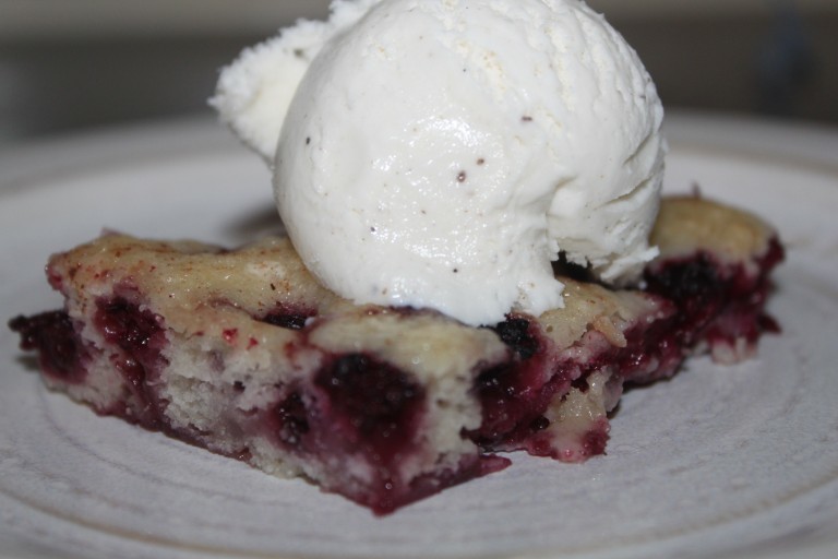 blackberry cobbler