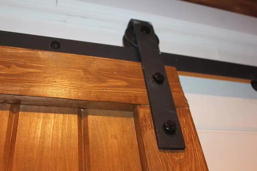 Build A Diy Barn Door With Hardware, How To Build A Sliding Barn Door With Corrugated Metal