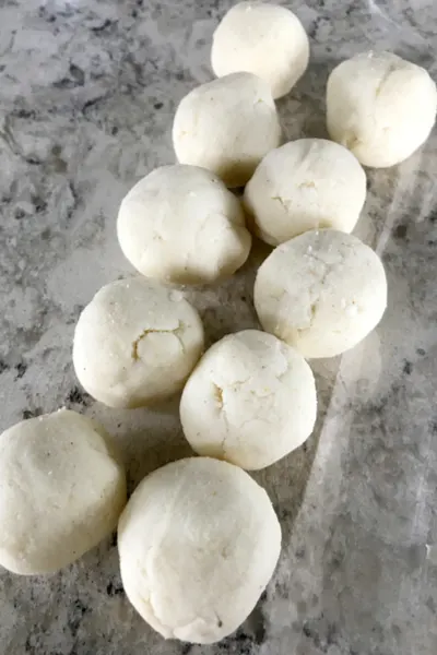 tortilla dough balls 