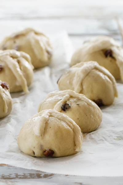 unbaked buns