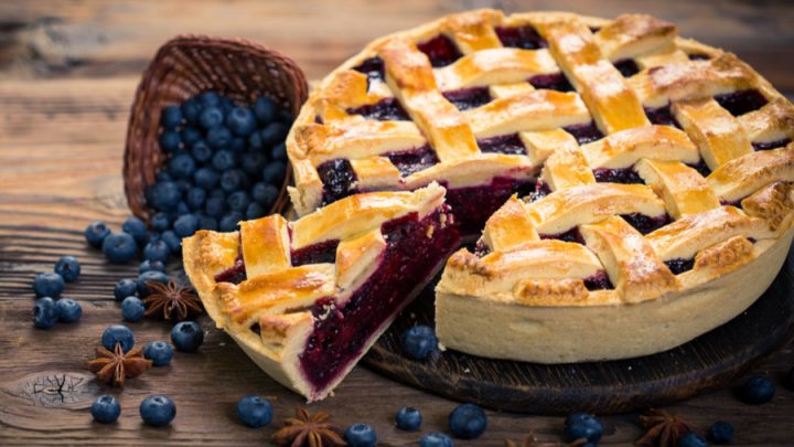 Blueberry Pie – A Couple Cooks