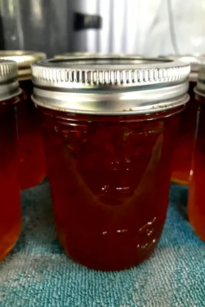 jars of red pepper jam