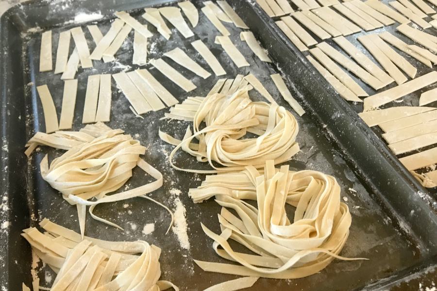 cutting pasta 