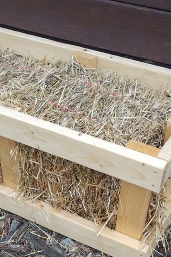 straw bale crates - grow cucumbers in straw bales