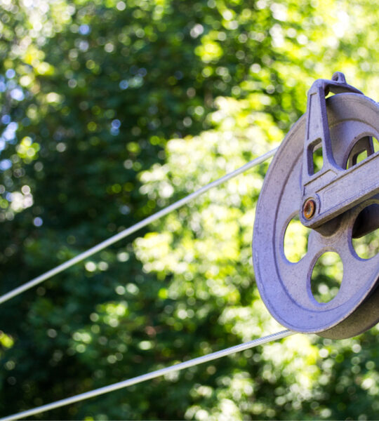 install a pulley clothesline