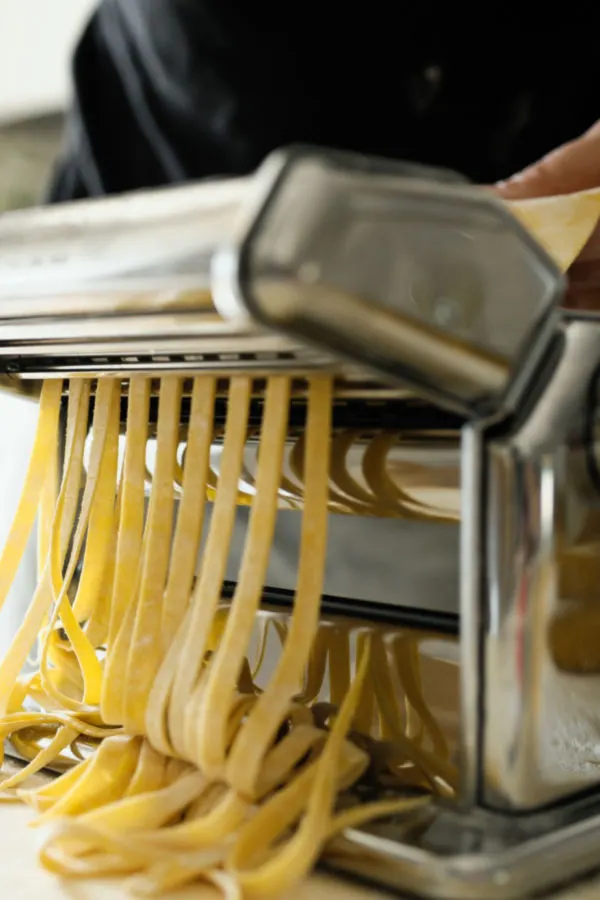 pasta machine cutting noodles