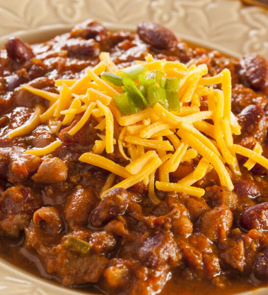 stove top chili with cheese and green onion