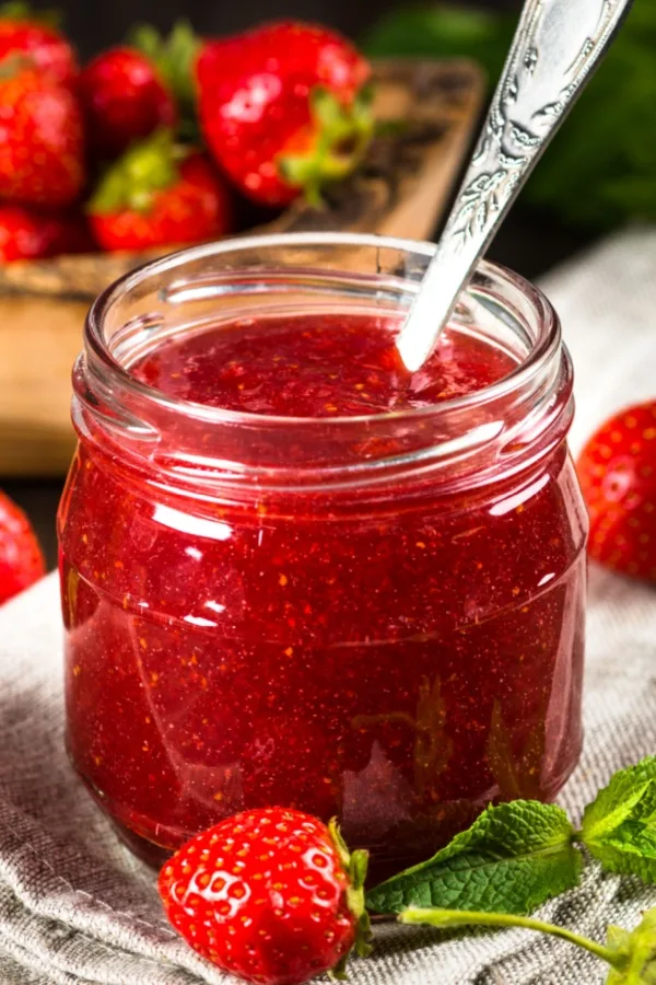 strawberry honey jam with strawberries