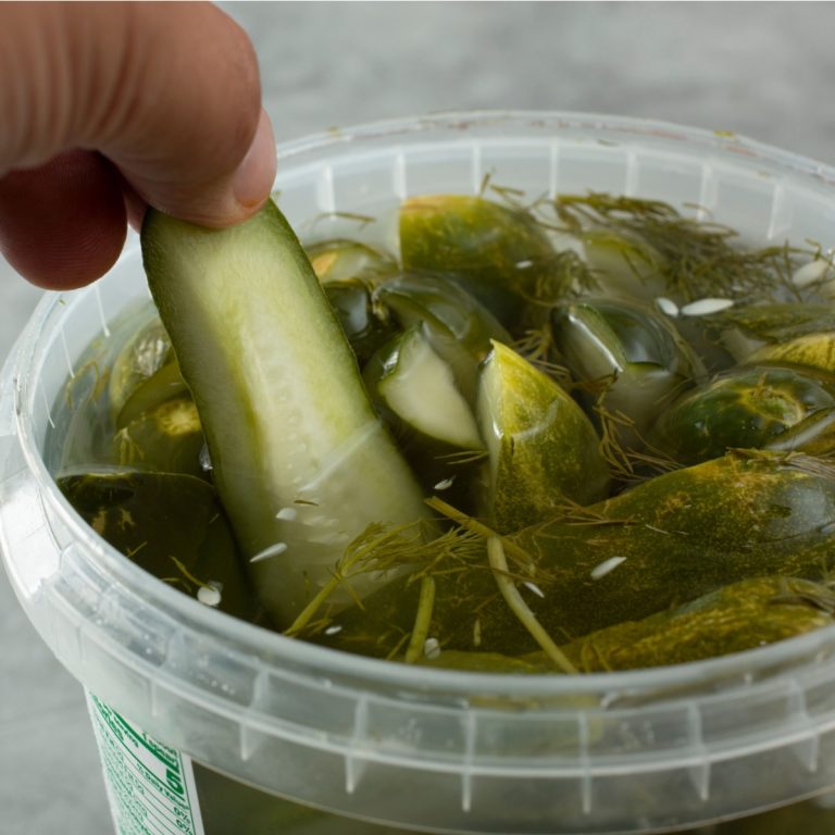 refrigerator dill pickles
