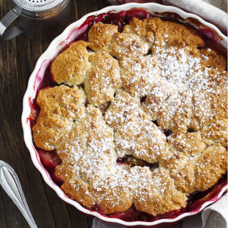 strawberry rhubarb cobbler