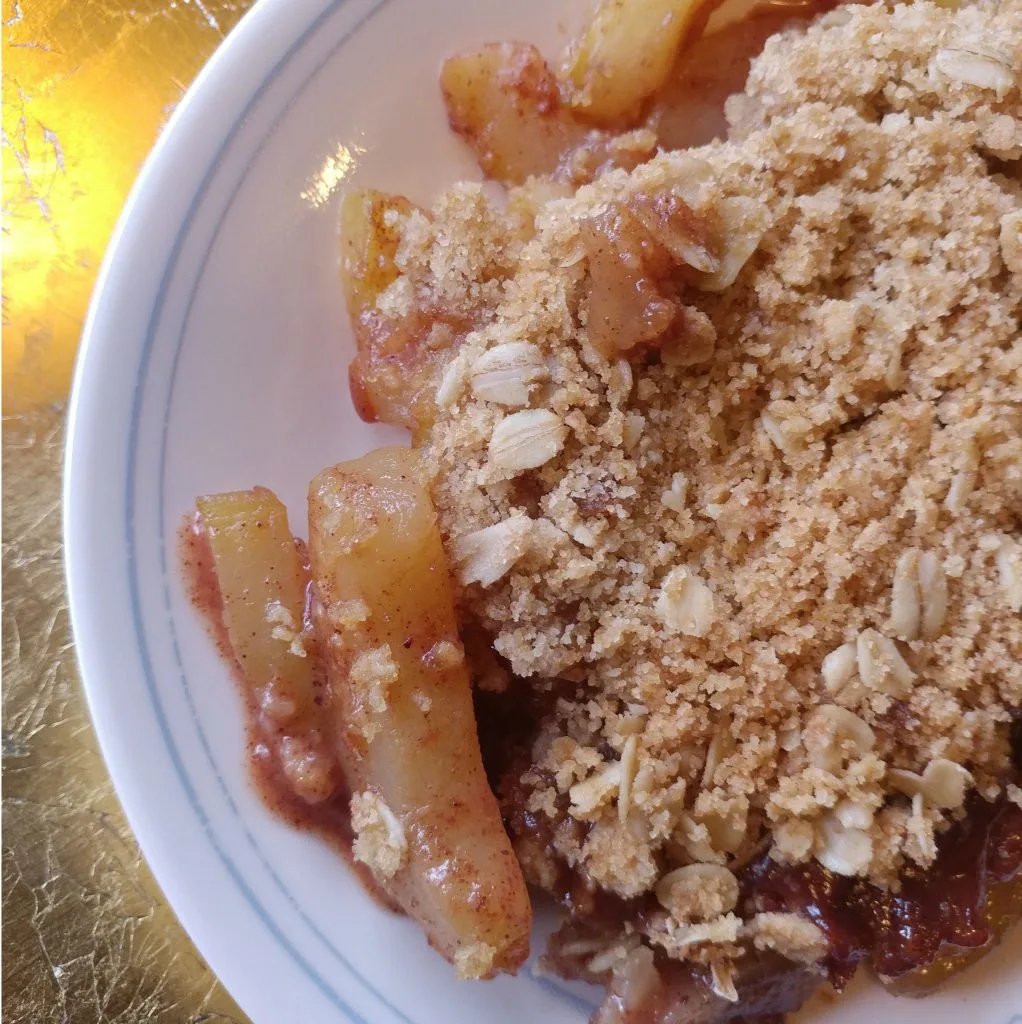 serving of zucchini crisp